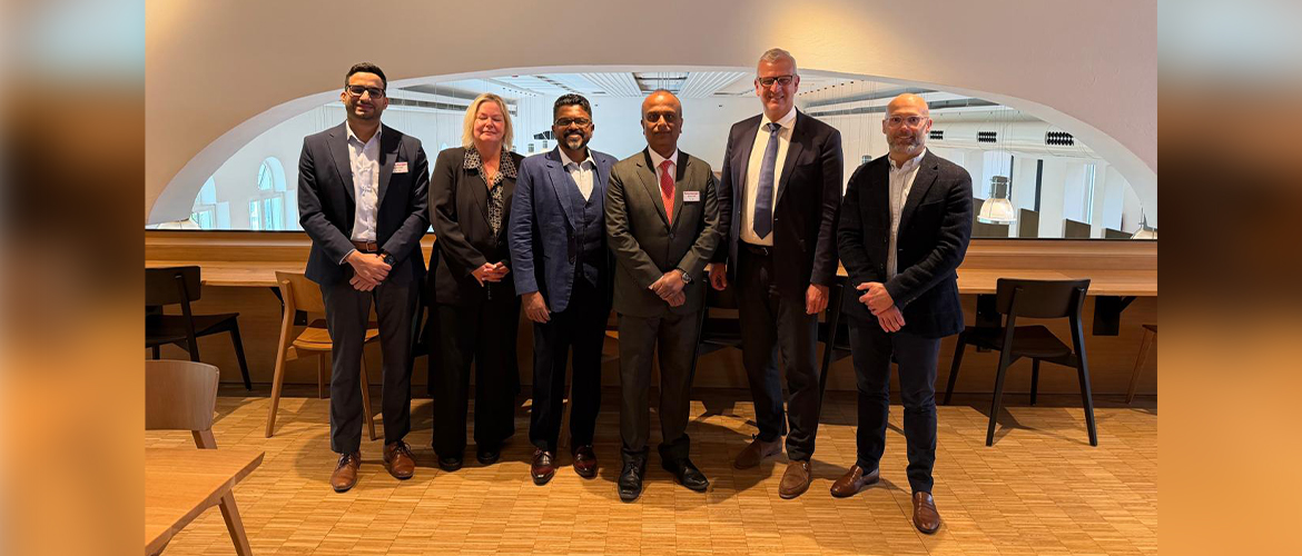  Consul General Shatrughna Sinha visited Rosenberger Hochfrequenztechnik GmbH & Co. KG and met with CEO Eric Küppers