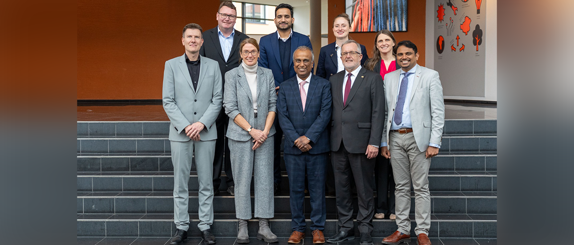  Consul General Shatrughna Sinha visited this great centre of learning and met with the President of Hochschule Hof Dr. Jürgen Lehmann