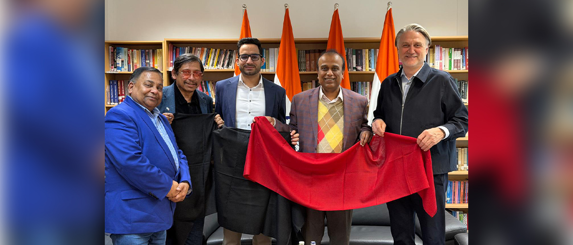  The Consulate General of India in Munich commends the thoughtful collaboration between FC Ingolstadt 04 and Pumposh
