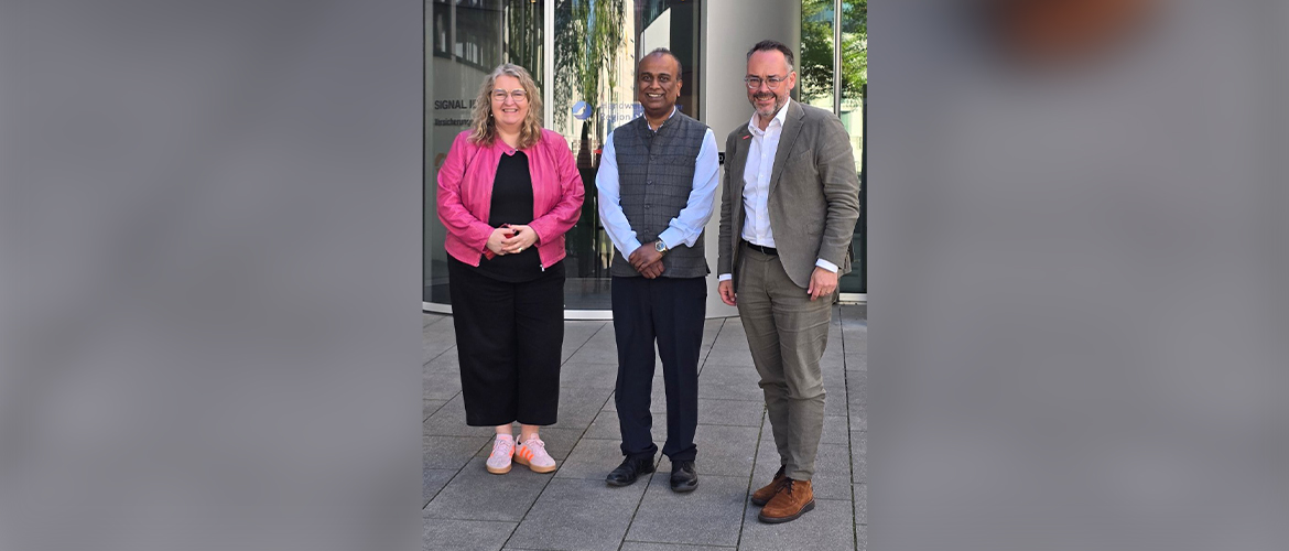  Consul General Shatrughna Sinha met Mr Peter Friedrich, CEO of Handwerkskammer Stuttgart