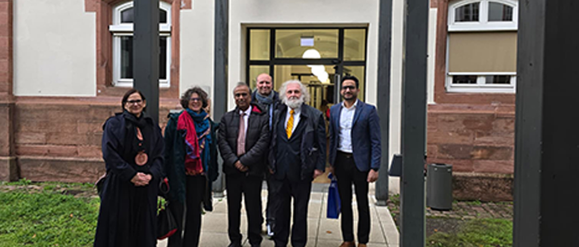 Consul General Shatrughna Sinha visited the South Asian Institute at Heidelberg University