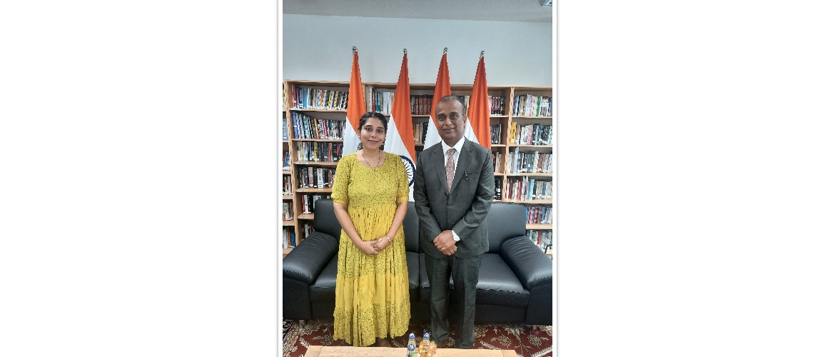  Consul General Shri Shatrughna Sinha met Ms. Anshika Singh, an elected member of the Migration Council, Munich