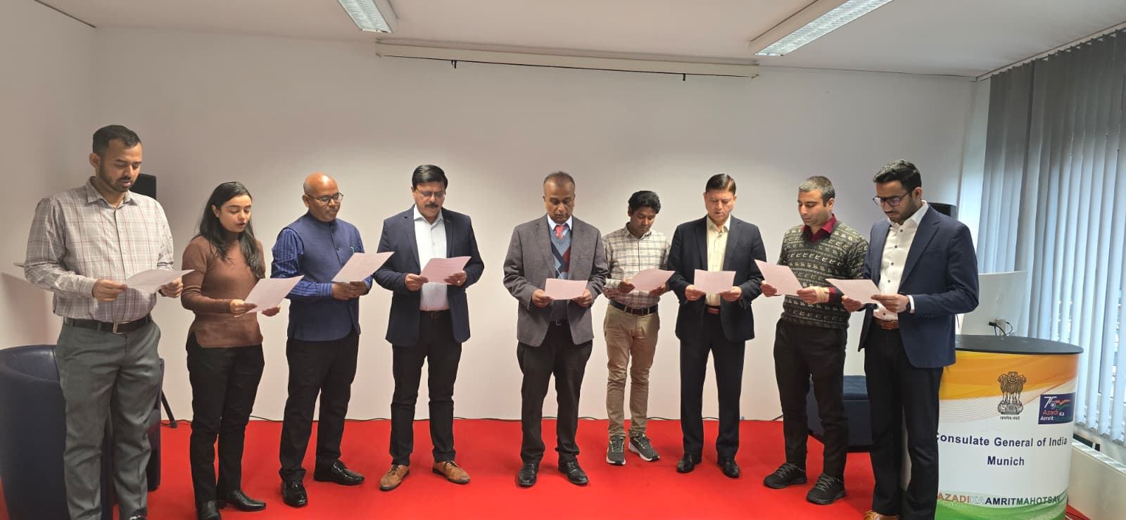  The Consulate General of India, Munich marked the 76th Constitution Day today at the consular premises, where the staff joined together to read the Preamble of the Constitution